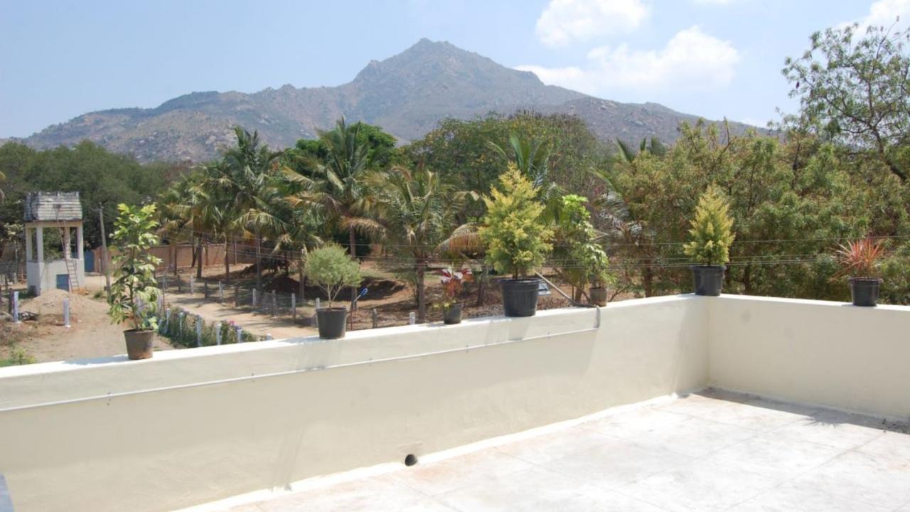 Srb Residency Hotel Tiruvannámalaj Kültér fotó